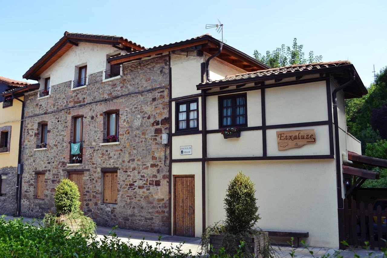 Casa Rural Etxaluze Ormáiztegui Exterior foto